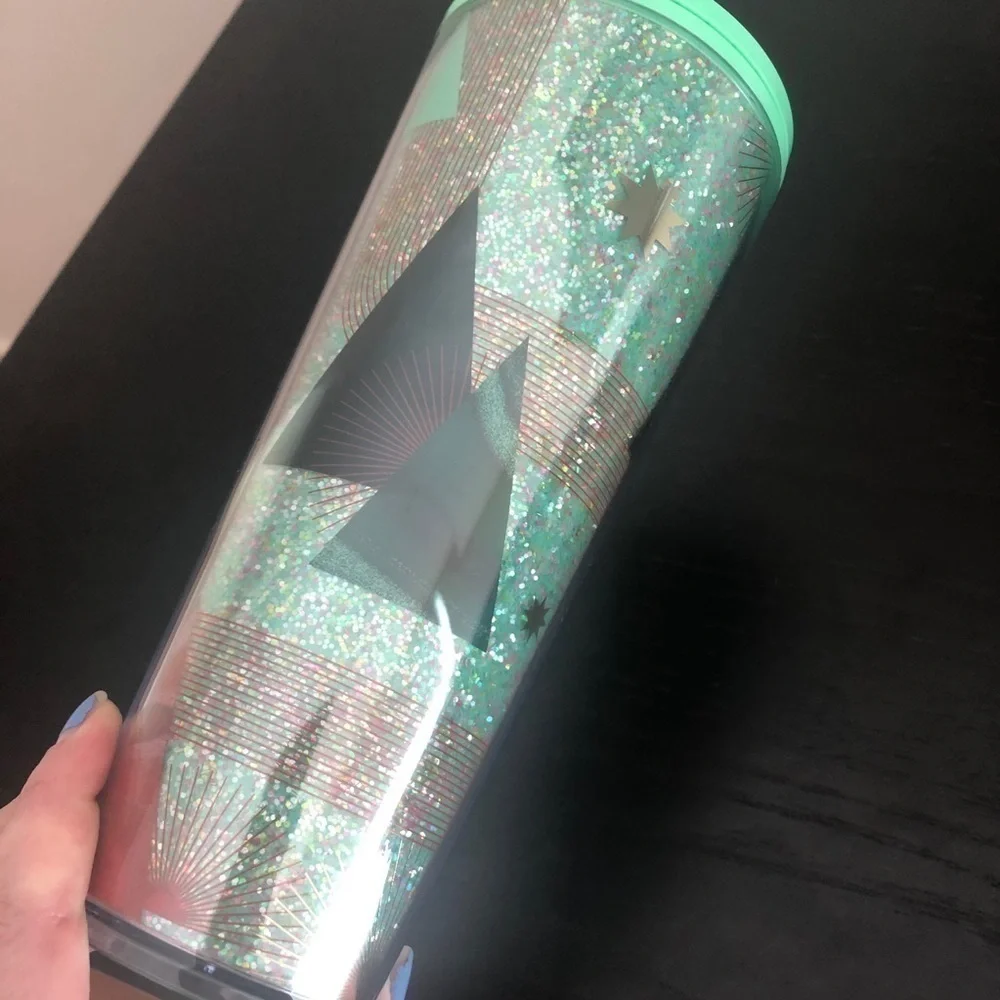 Starbucks 2020 christmas tumbler
